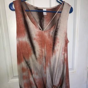 Front tie sleeveless top